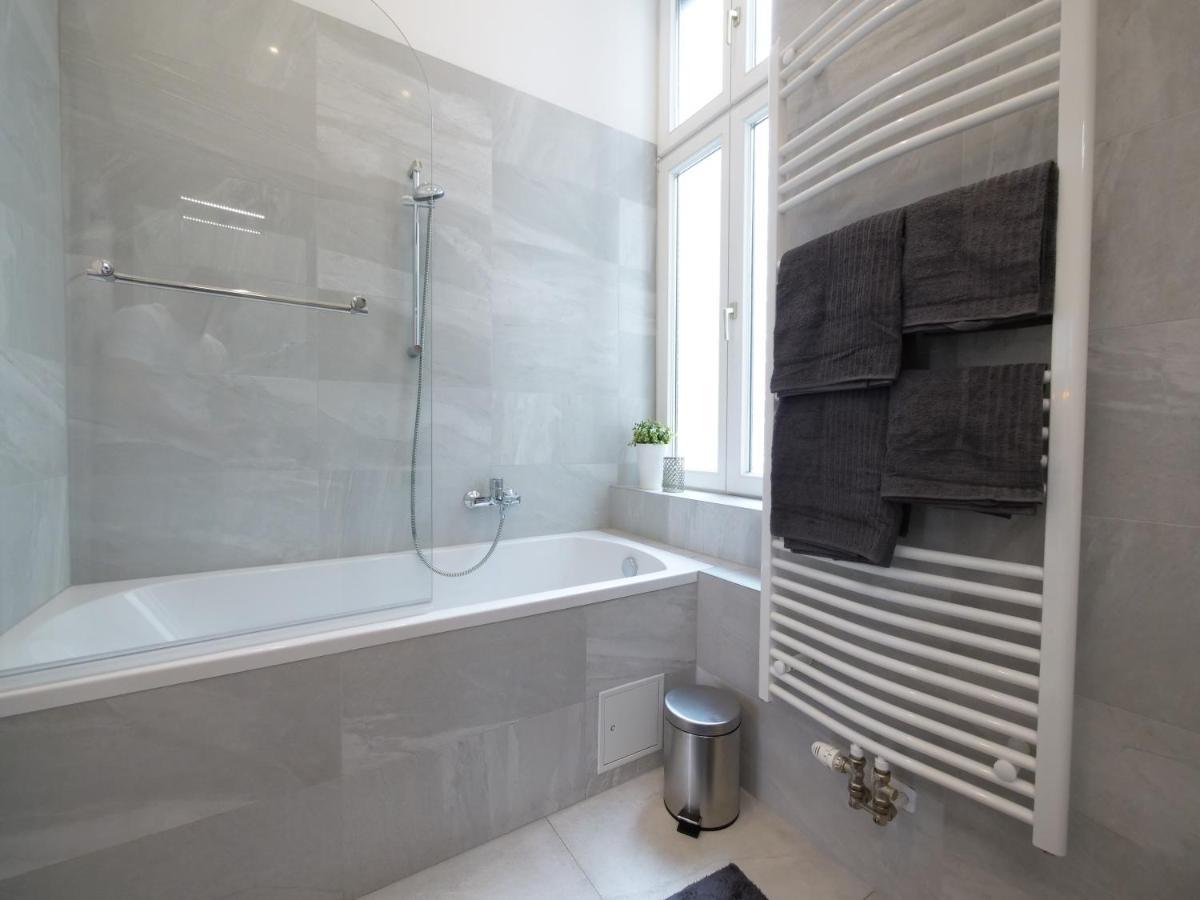 Stylish City Center Apartment Vienna Esterno foto